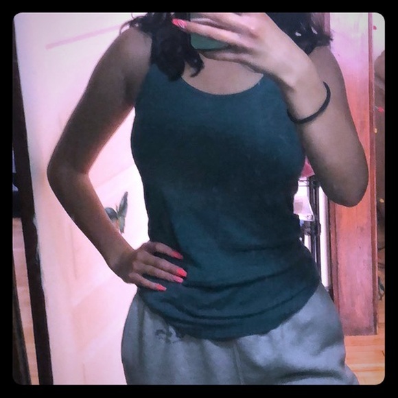 🌊Teal patterned tank top🌊 - Picture 1 of 2